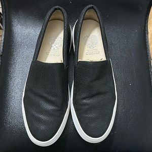 Vince Camuto woman’s size 10 for live posh show.